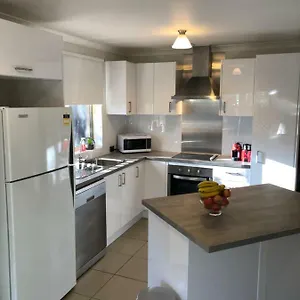 Glenelg Street Villa