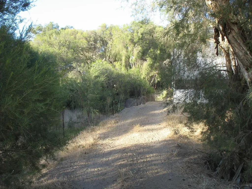 Farm stay Rusty Hollow Railway Carriage Villa Perth